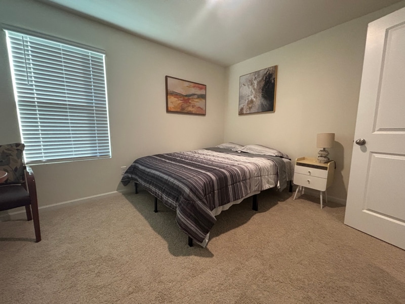 Building Photo - 21 Draft St