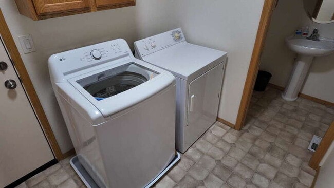 Building Photo - 6193 S Kelton Pl