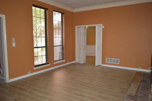 Building Photo - 2522 Belmeade Dr