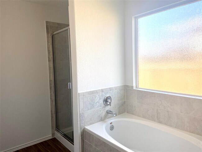 Building Photo - 301 Bluejack Wy