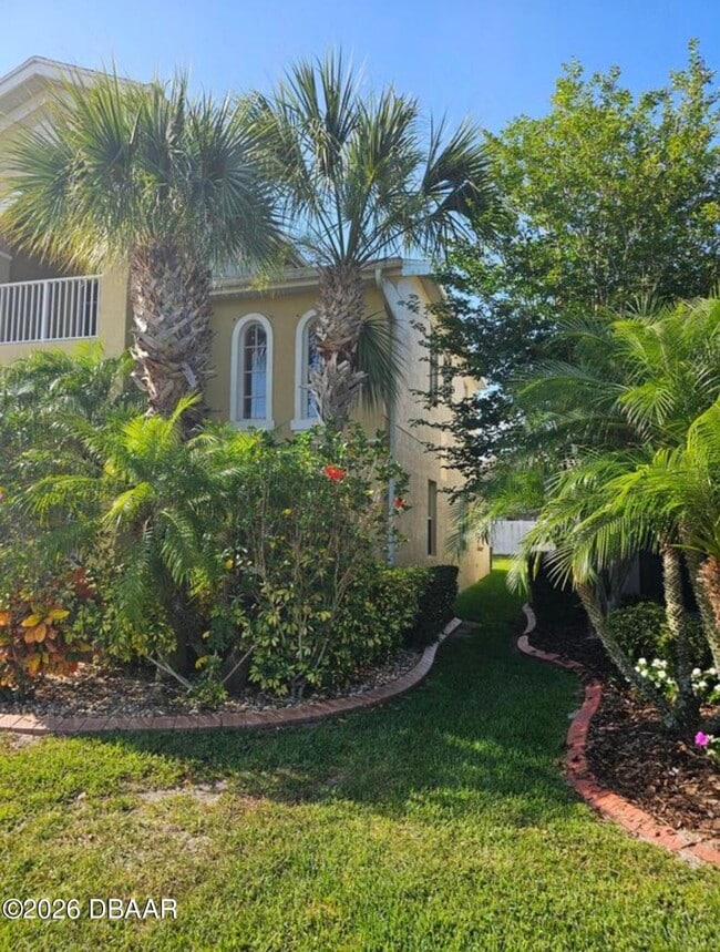 Building Photo - 3848 Calliope Ave