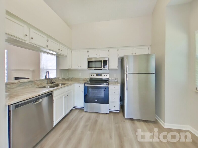 Building Photo - 4305 Chesney Glen Dr