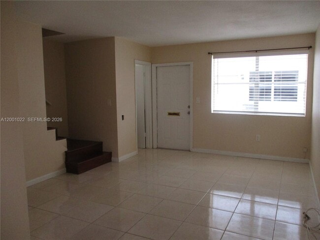 Building Photo - 1949 Taylor St