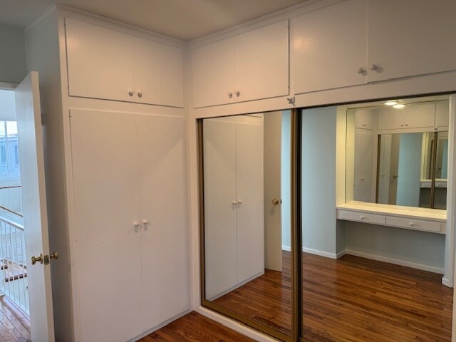 Master Dressing Rm - 409 16th St