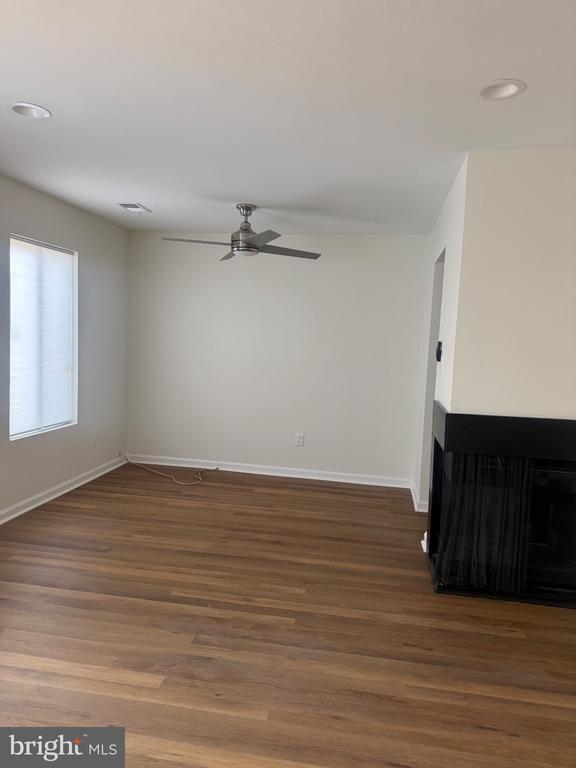 Building Photo - 13330 Aiken Pl