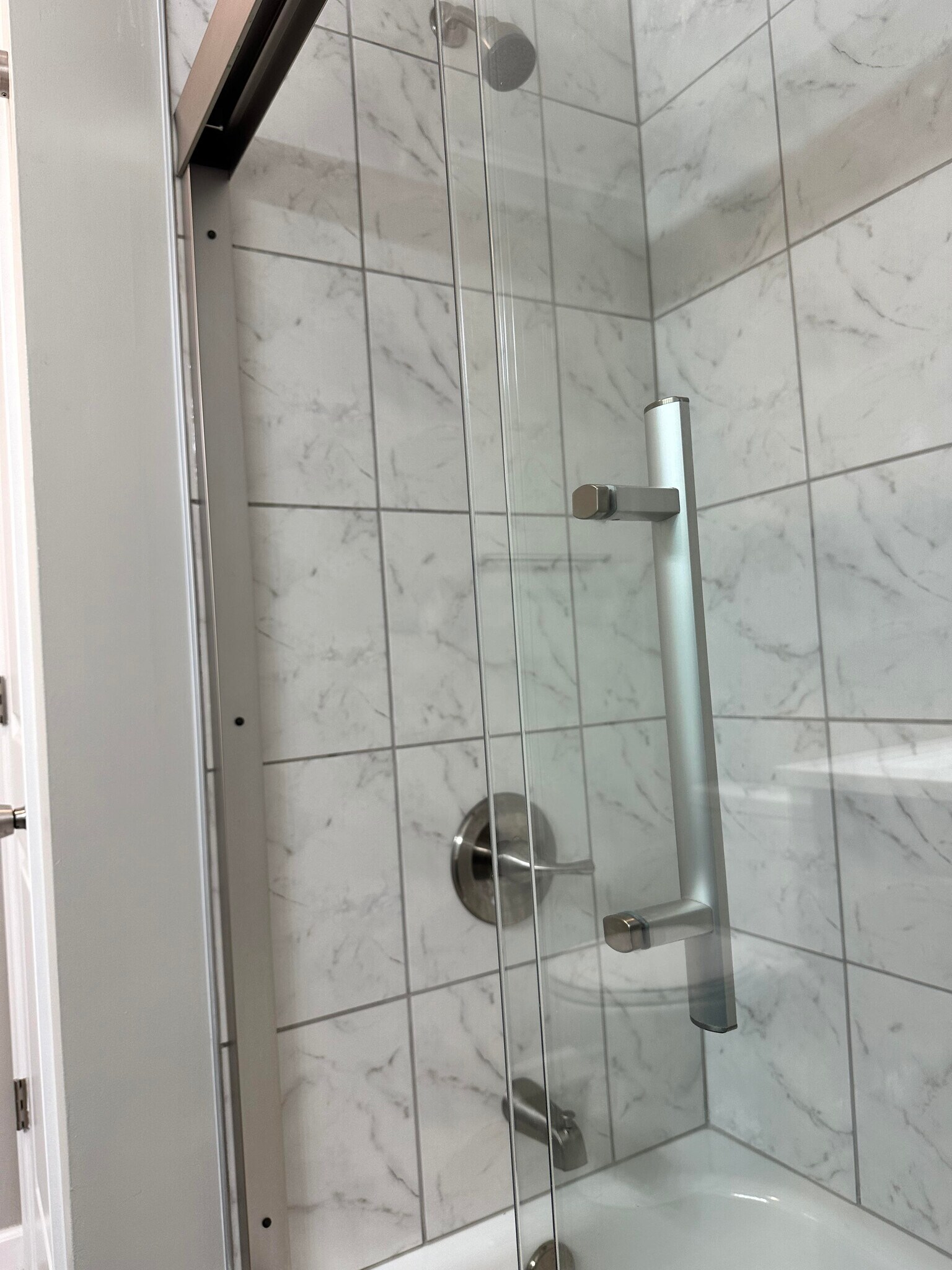 Building Photo - 720 W 17th St