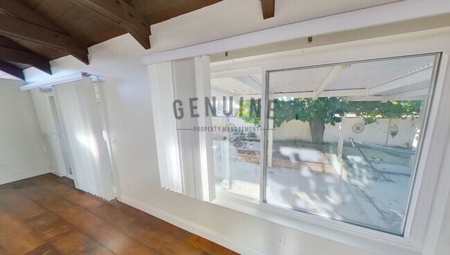 Building Photo - Coming Soon: 3Bd 2Ba Home in Mesa Verde