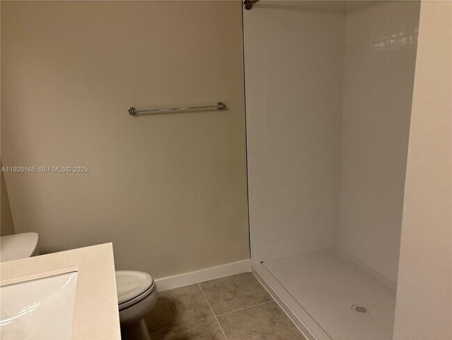 Building Photo - 551 NW 10th St