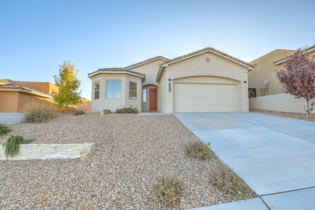 Building Photo - Beautiful Mariposa Home