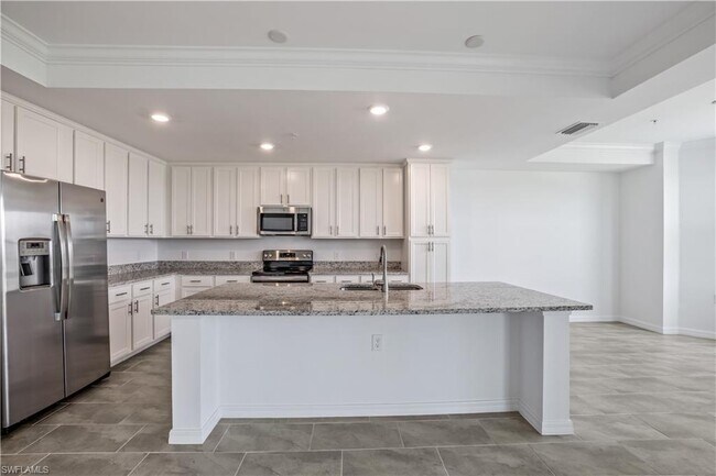 Building Photo - 43020 Greenway Blvd