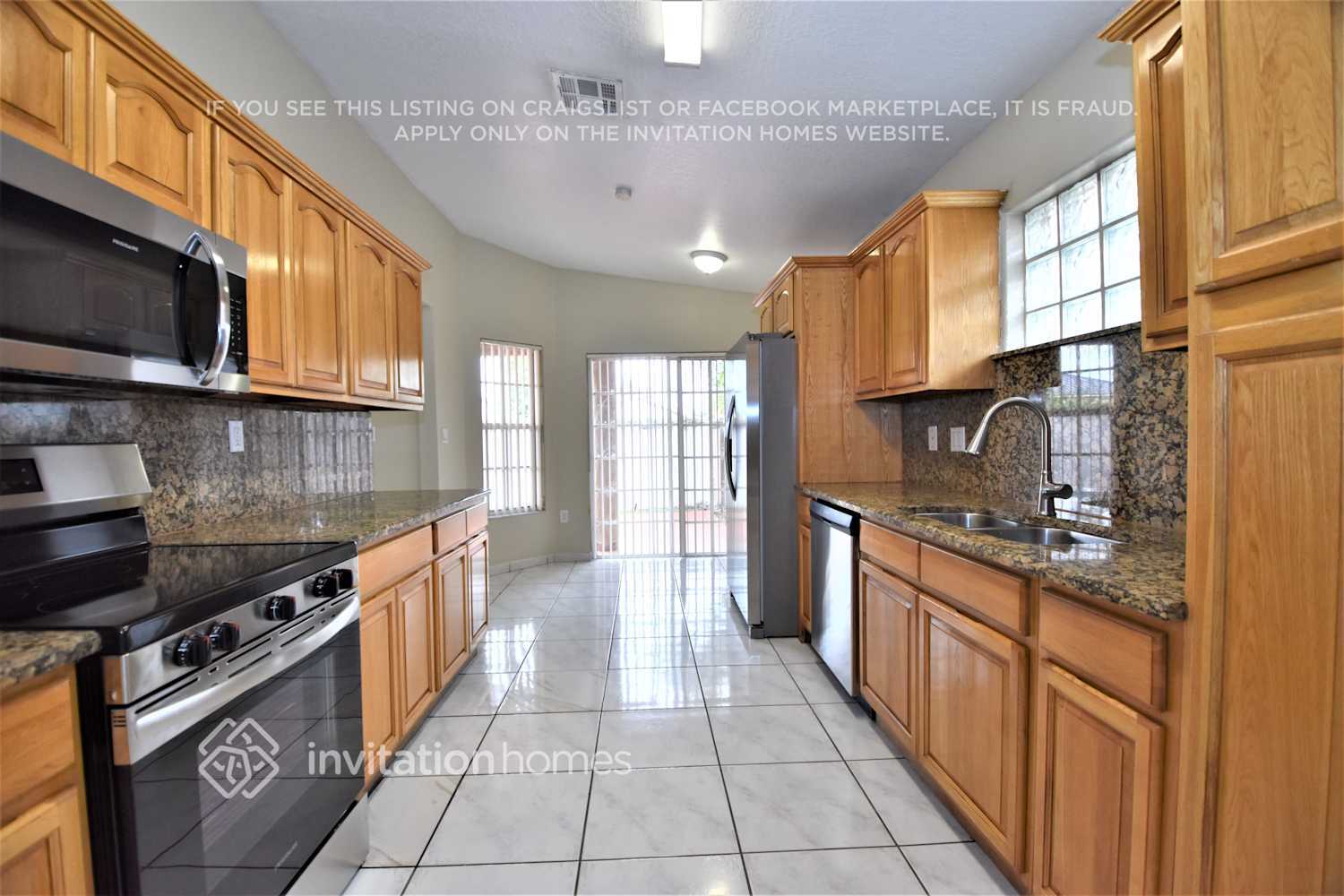 Building Photo - 8757 NW 145th Terrace