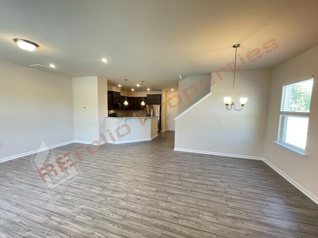 Building Photo - 2421 Hedge Maple Dr