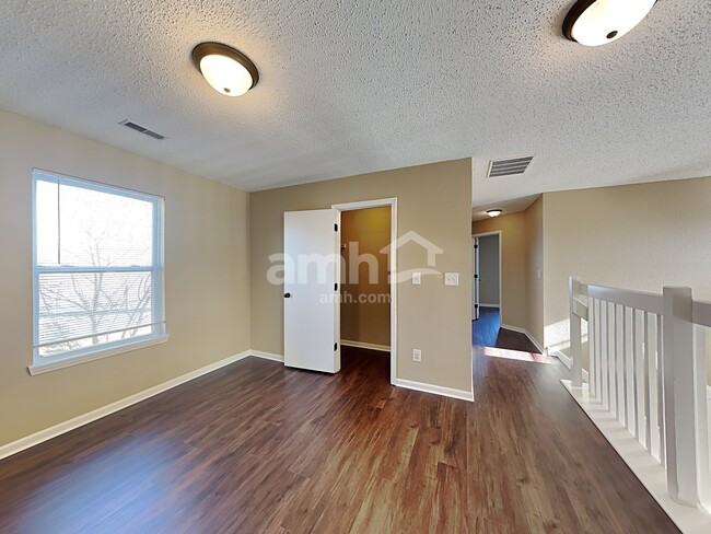 Building Photo - 2624 Santaro Ct