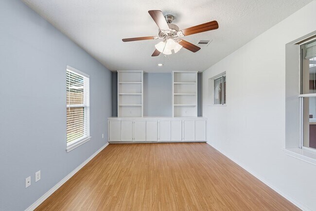 Building Photo - 13407 Barton Meadow Ln