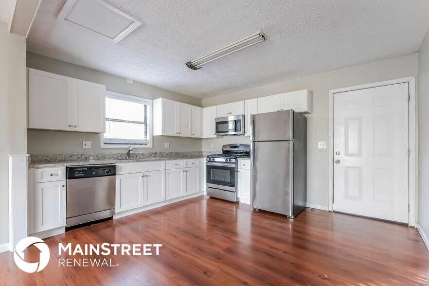 Building Photo - 1141 Reading Dr NW