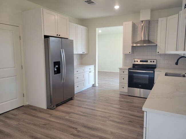 Building Photo - COMING SOON!!!! Gorgeous 2 story home in Granite Shoals