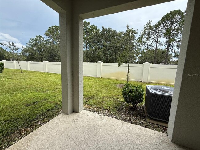 Building Photo - 15025 Willow Arbor Cir