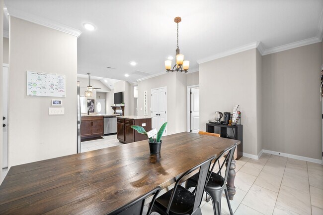 Building Photo - 1485 Citadel Dr