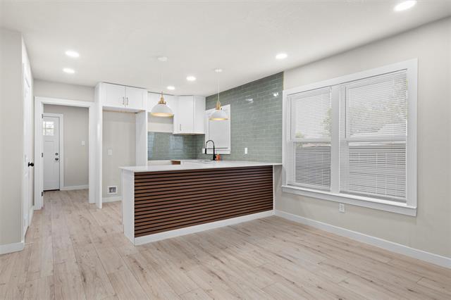 Building Photo - 1300 E Baltimore Ave