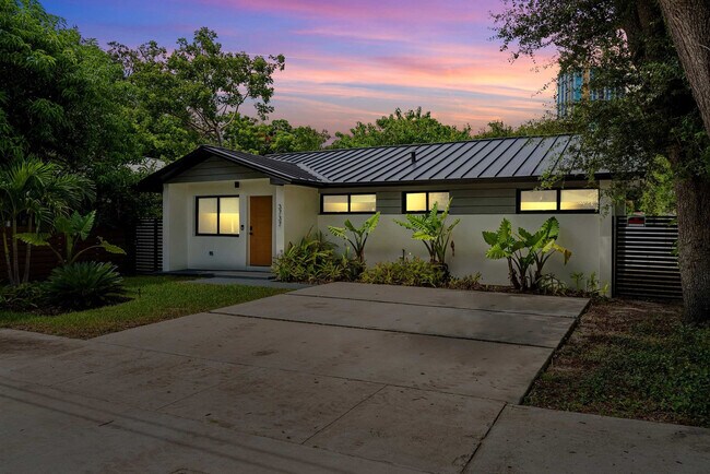 Building Photo - 3737 Frow Ave