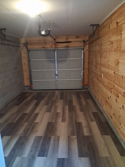 Building Photo - 629 Byler Cir