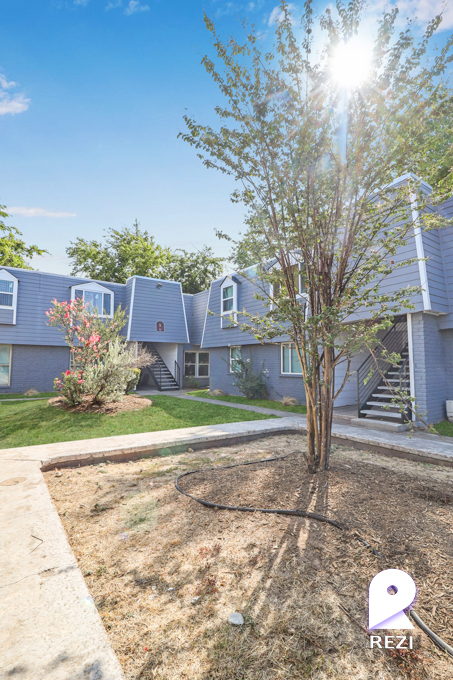 Building Photo - 1714 Patton Ln
