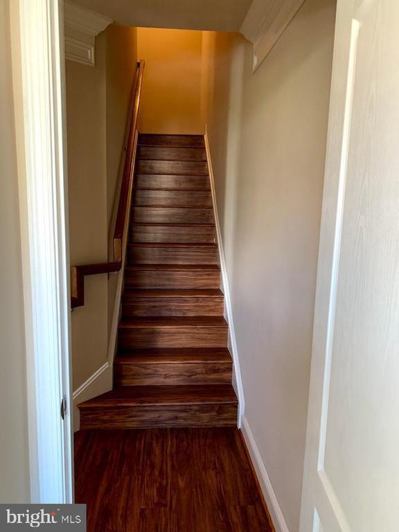 Building Photo - 11876 Country Squire Way