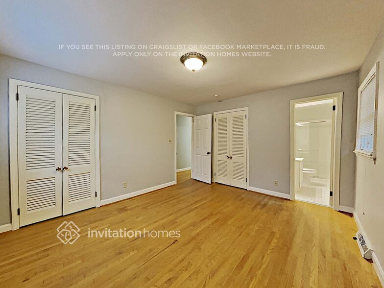 Building Photo - 2501 Wensley Dr