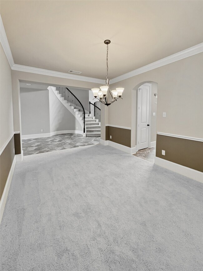 Building Photo - 10115 Cypress Path