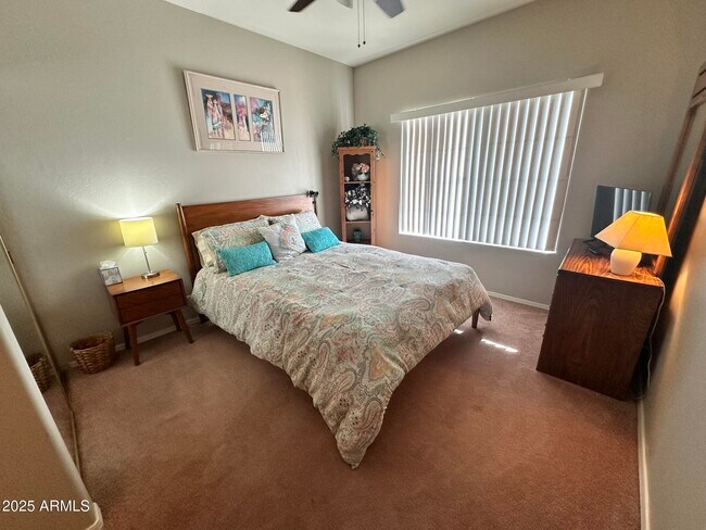 Building Photo - 9253 N Firebrick Dr