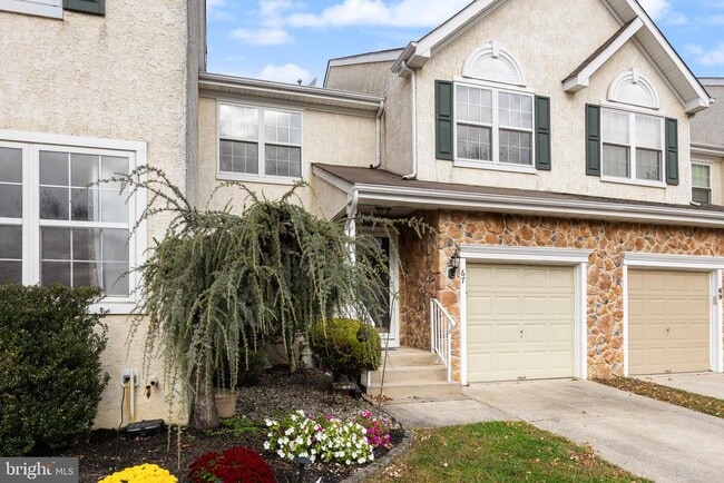 Building Photo - 67 Hearthstone Ln