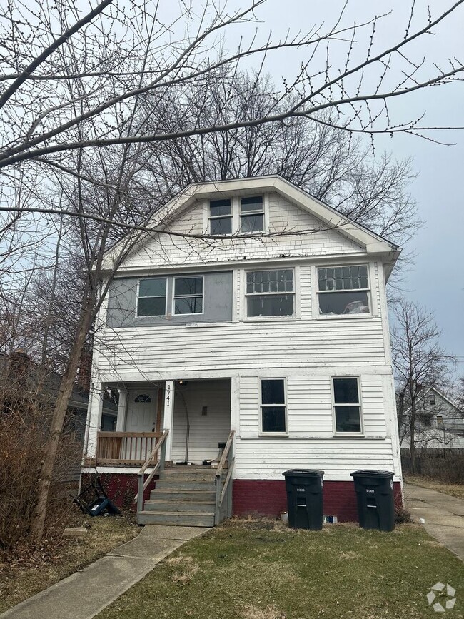 Building Photo - 1741 Wayside Rd
