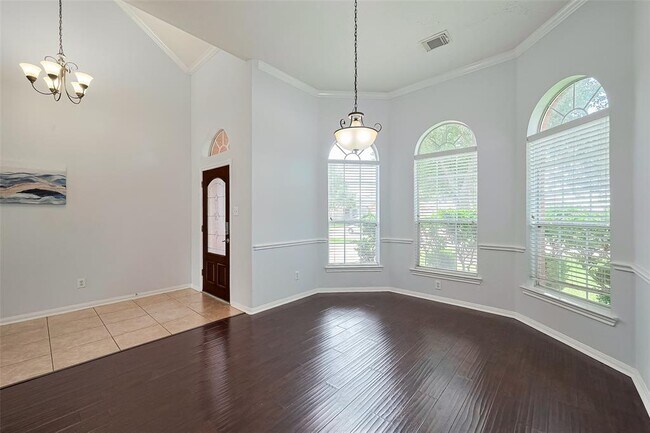 Building Photo - 24730 Blane Dr