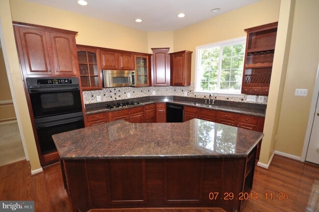 Building Photo - 9308 Rustic Breeze Ct