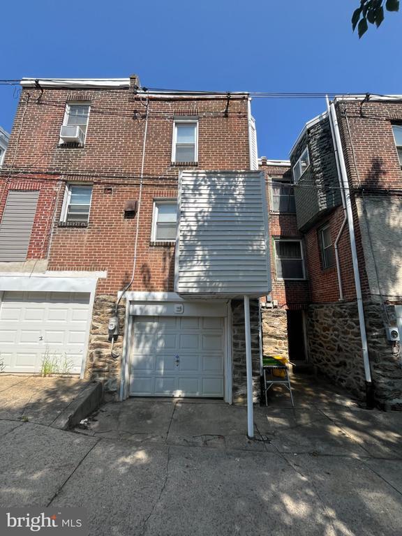 Building Photo - 316 Zeralda St