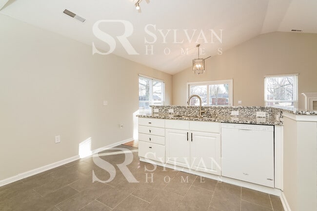 Building Photo - The Lifestyle You Deserve.