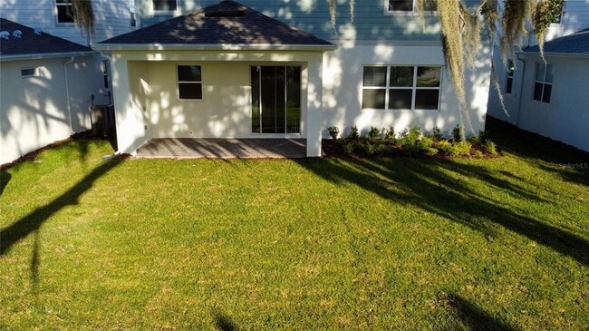 Building Photo - 16446 Lone Oak Cir