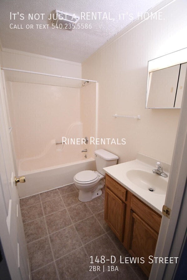 Building Photo - 148-D Lewis Street-