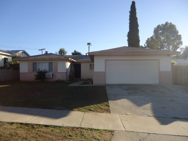 Primary Photo - 3 Bedroom - 2 Bathroom Single Story Home i...