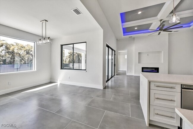 Building Photo - 2602 SW 27th St