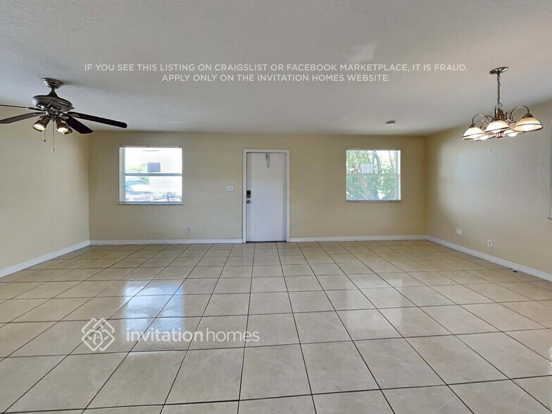 Building Photo - 823 NW 7th St