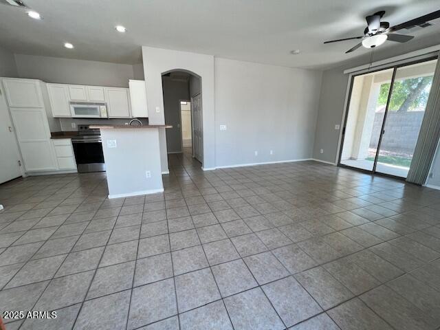 Building Photo - 1263 S Emmett Dr