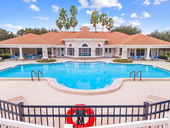 Building Photo - Immaculate 3 Bedroom Home in Gated Community - Stonefield