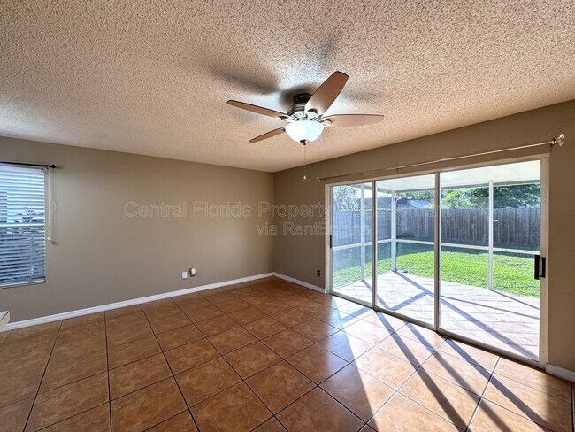 Building Photo - 2802 Curry Village Ln