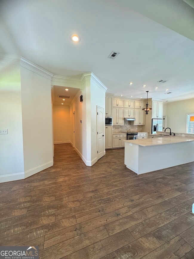 Building Photo - 5049 Carlton Ridge Cir