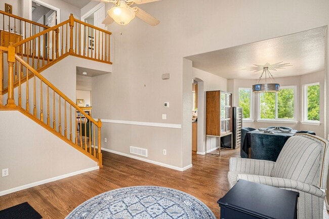 Building Photo - Beautiful 4 Bed, 3.5 Bath Home in Grant Ranch Neighborhood!