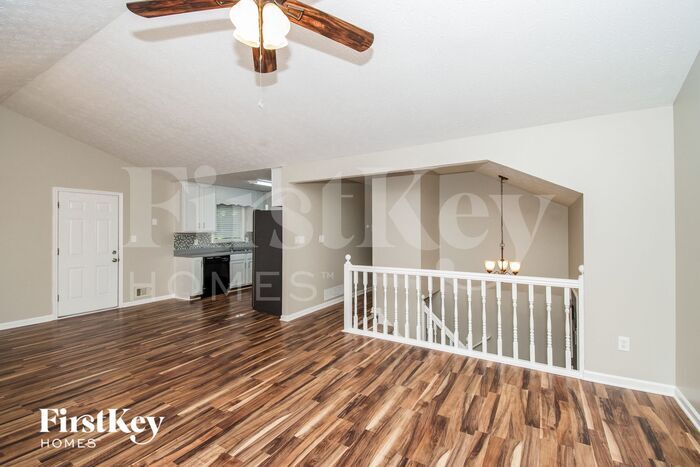Building Photo - 608 Nottingham Dr