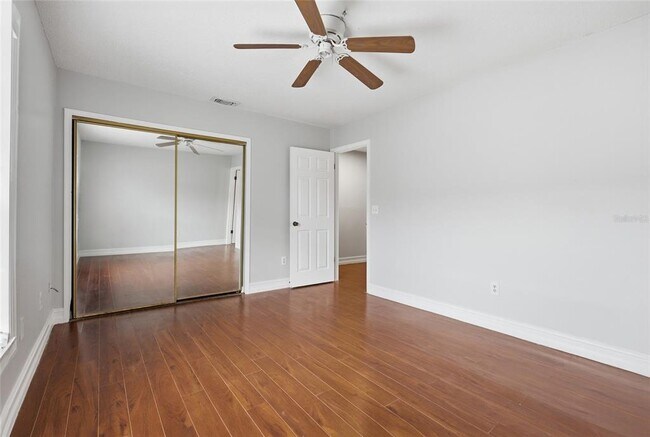 Building Photo - 1600 Little Falls Cir