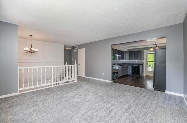 Building Photo - 3776 Feather Ln