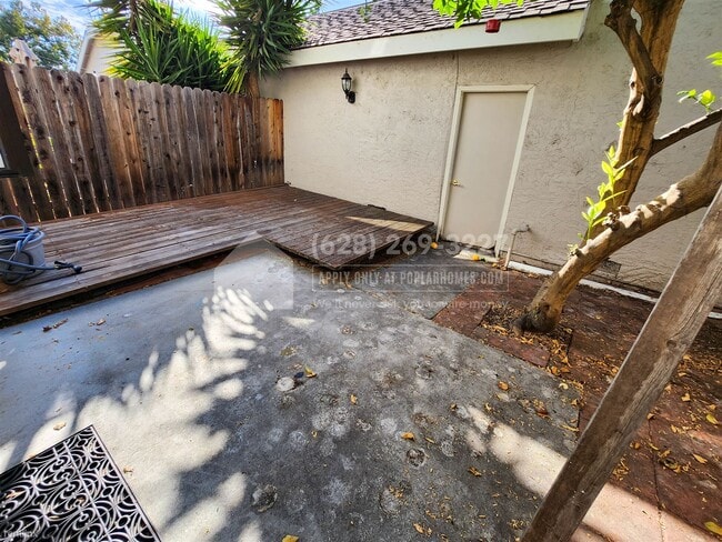 Building Photo - 3 br, 2.5 bath Townhome - 4246 Atlantic Co...